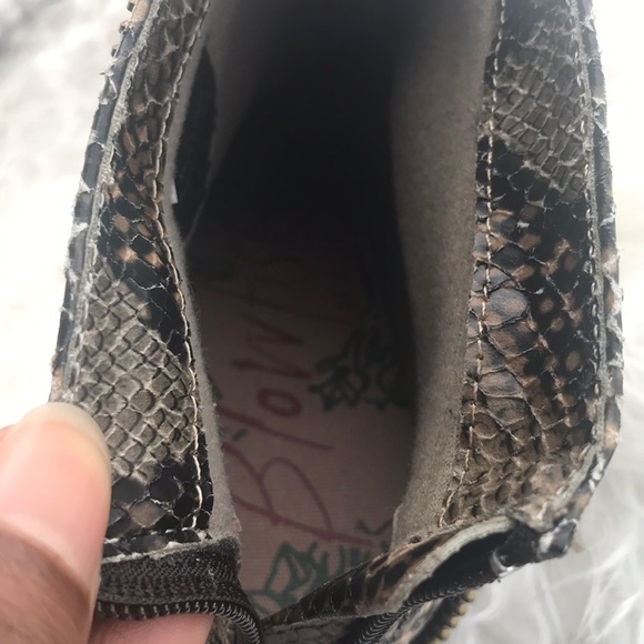 BLOWFISH SENACA ANKLE BOOT - never worn! - Picture 8 of 8